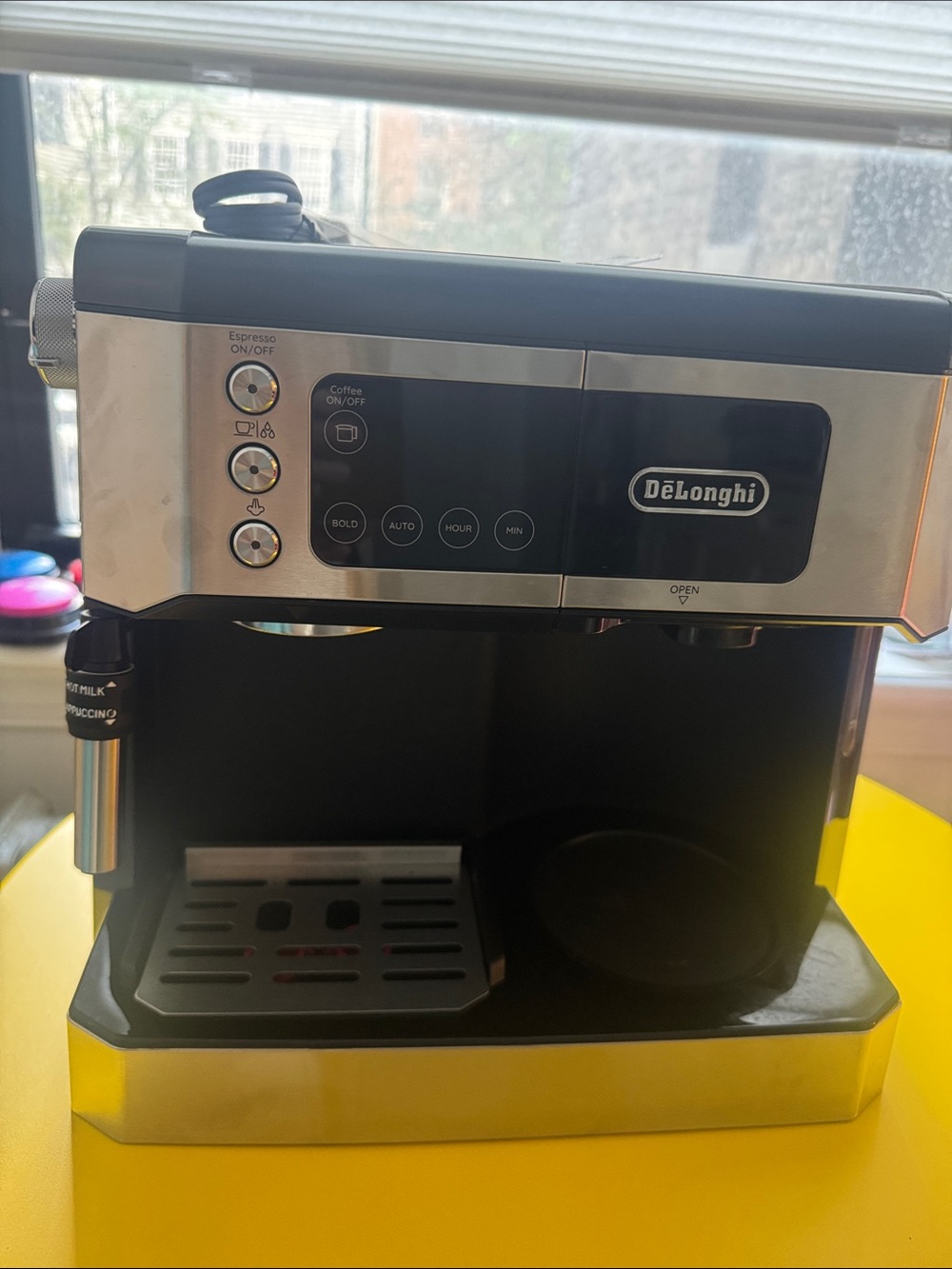 De'Longhi All in One Combination Coffee Maker